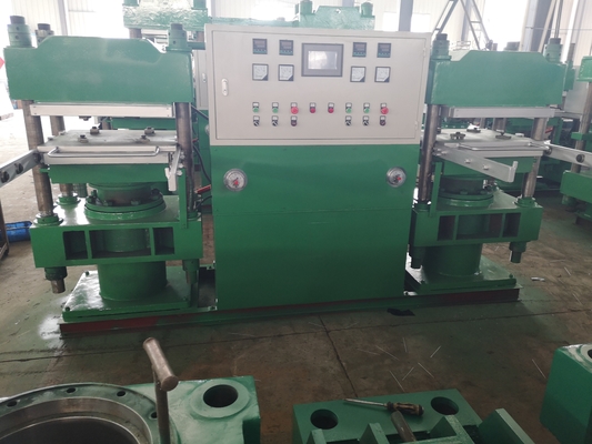 acheter machine en caoutchouc de presse hydraulique de PLC de machine de vulcanisateur 250T pour le bâti en caoutchouc online manufacture