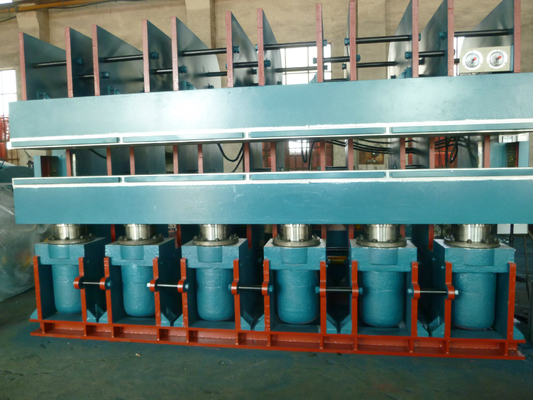 acheter Machine de presse de vulcanisation en acier certifiée avec système de commande PLC online manufacture
