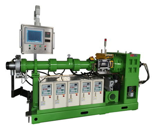 acheter Extrudeuse de câble en caoutchouc à vis simple de machine d'extrudeuse en caoutchouc d'alimentation à froid online manufacture