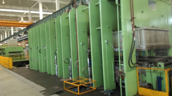 acheter Machine de vulcanisation en caoutchouc de presse de bande de conveyeur online manufacture