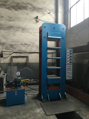 acheter Machine de vulcanisation en caoutchouc de presse de chambre à air pour des motos online manufacture