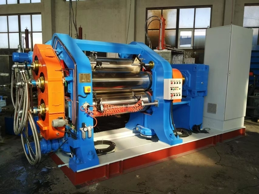 acheter 200 degrés de contrôle de précision électrique 3 rouleaux de caoutchouc Calendrier machine pour la production de feuilles de caoutchouc online manufacture