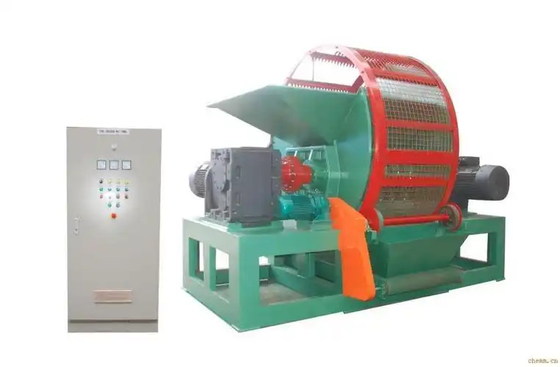 acheter Usine de concassage automatique de pneus en ferraille avec commande PLC et couteau de concassage de type DC53 online manufacture