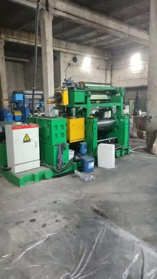 acheter Réglage de la distance de commande électrique Deux moulins à rouleaux pour le mélangeur de caoutchouc avec mélangeur de stock online manufacture