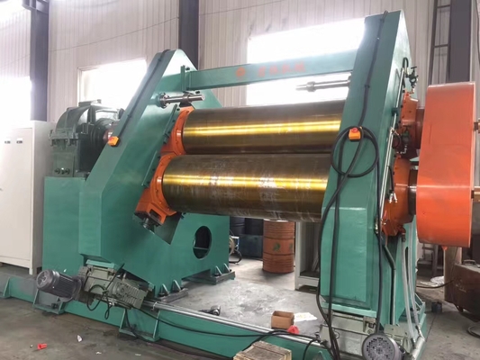 Machine en caoutchouc de calandre de petit pain de GV de la machine 72HSD de calendrier pour l'industrie médicale