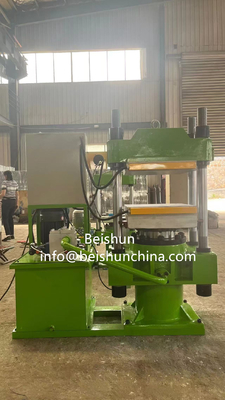 80 tonnes 400*400 Petite taille machine de moulage vulcanisant Production Bracelets en silicone Bouches en silicone