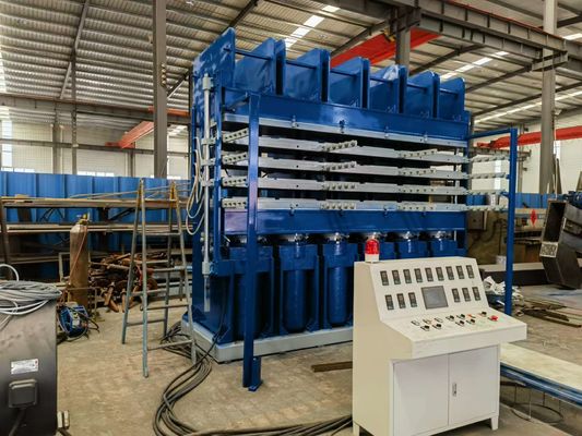 Bon prix PLC 4 couches Presses hydrauliques de vulcanisation pour camions préfabriqués à rouleaux en ligne