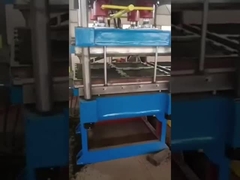 Machine à presses de vulcanisation en caoutchouc pour carreaux de sol en caoutchouc