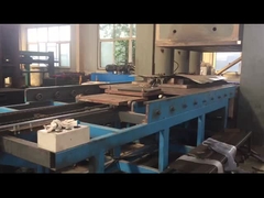 Presses de vulcanisation de type cadre pour absorbeurs de chocs en caoutchouc à traction de 200 mm